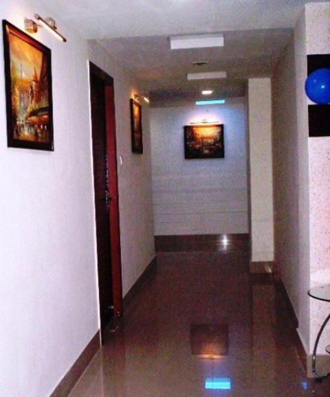 Hotel Elevens Inn Patna  Buitenkant foto
